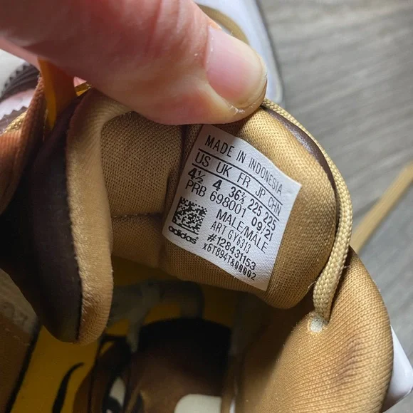 VGUC M&M's x adidas Forum '84 Low 'Brown' Colorway - Picture 8 of 11